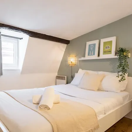 Apartament Grand Place - Comfortable For 3 Pers *