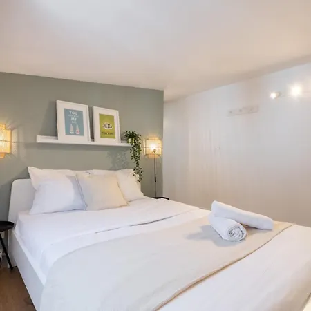 Grand Place - Comfortable For 3 Pers *